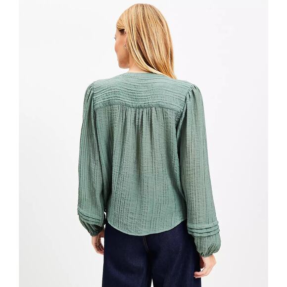 Loft Green Crinkle Button Up Peasant Blouse - XS - Picture 7 of 10